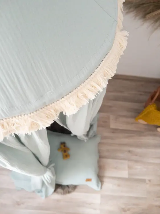 Baldachim muślinowy boho