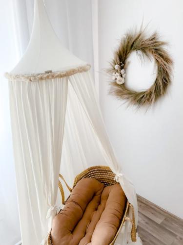 baldachim dla niemowlaka.jpg