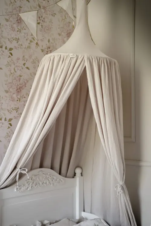 ozdobny baldachim.jpg