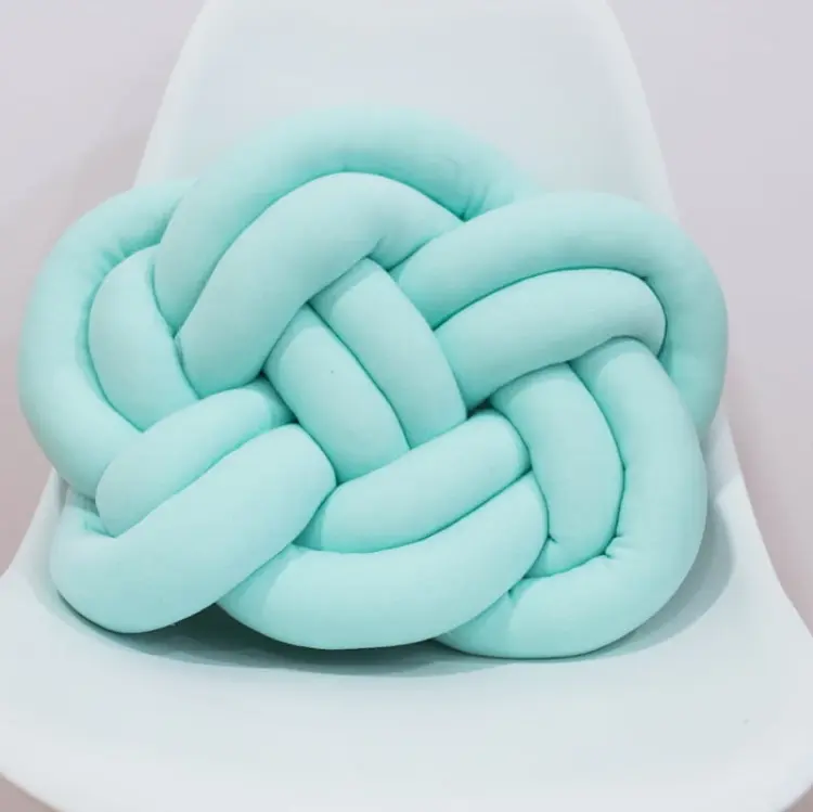 poduszka precel mięta.jpg