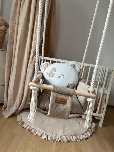 huśtawka niemowlęca my handicraft.jpg