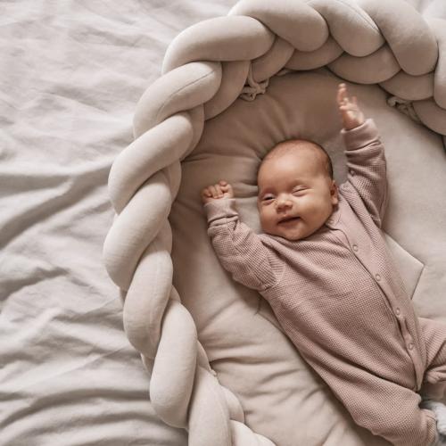 kokon niemowlęcy z warkoczem .jpg