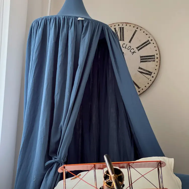 Baldachim muślinowy