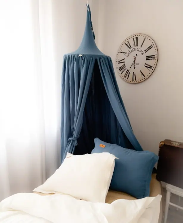 Baldachim muślinowy