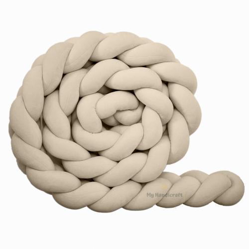 Ochraniacz do łóżeczka welur migdał.jpg