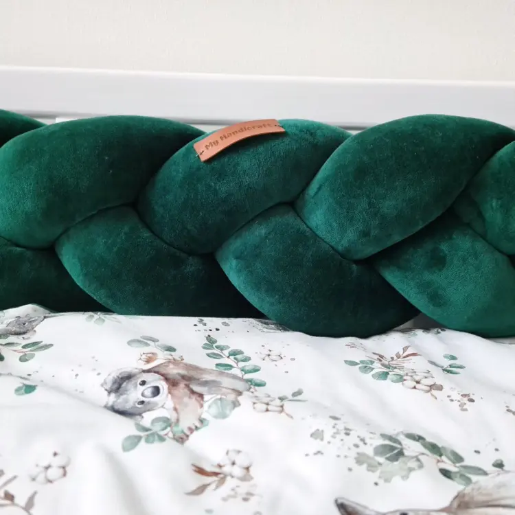 ochraniacz welurowy do łóżeczka butelkowa zieleń