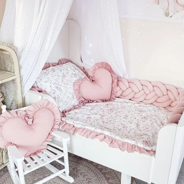 pościel z wypełnieniem