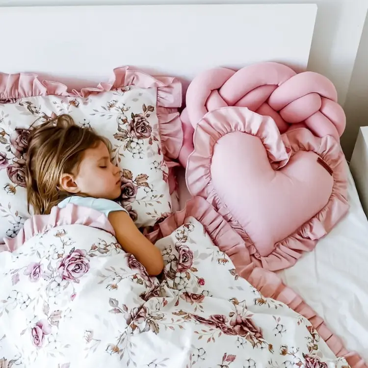 pościel z wypełnieniem