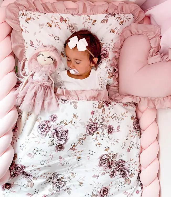 pościel z wypełnieniem