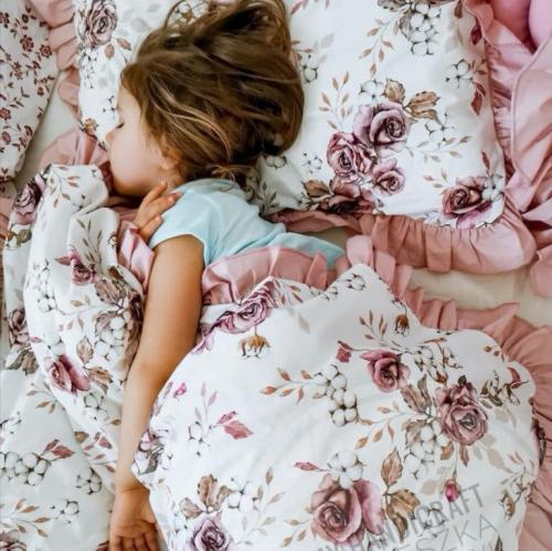 pościel z wypelnieniem