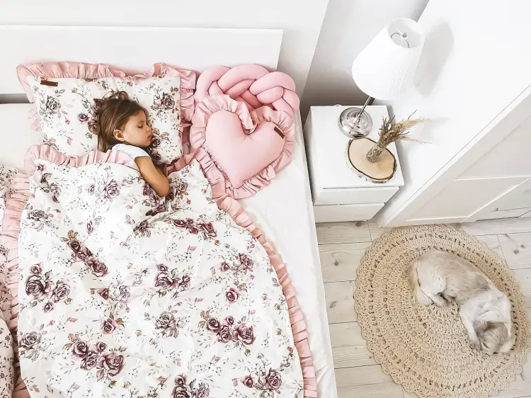 pościel z wypełnieniem