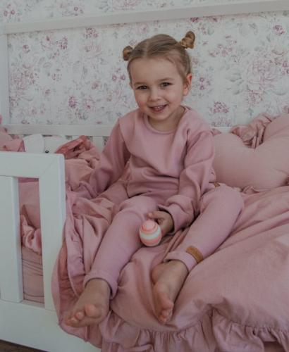 pościel z wypełnieniem brudny róż