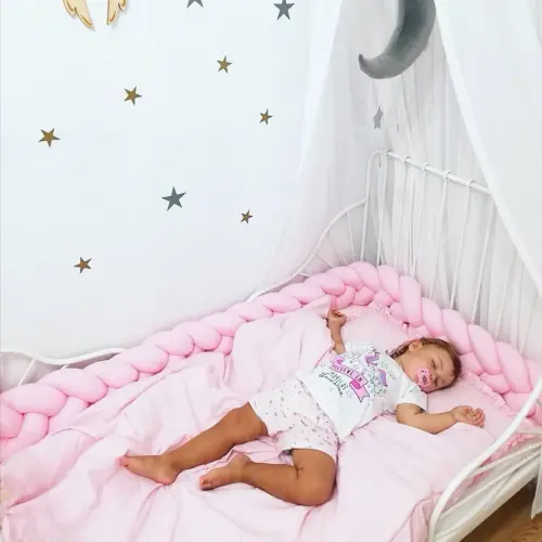 ochraniacz do łóżeczka różowy