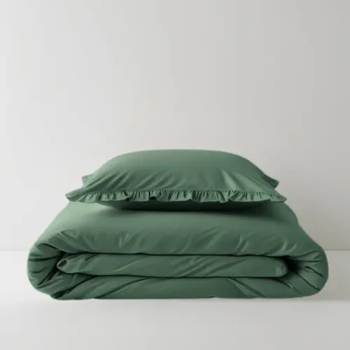 posciel-z-falbanka-butelkowa-zielen.webp