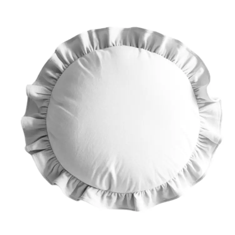 poduszka-okragla-z-falbanka-biala.webp